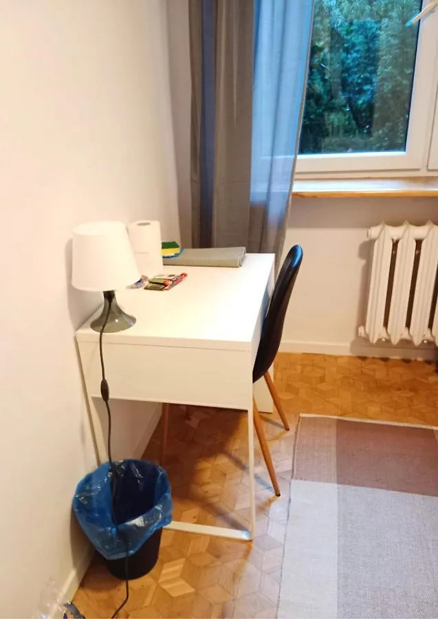 Room Bohaterow Wrzesnia Варшава 0*,