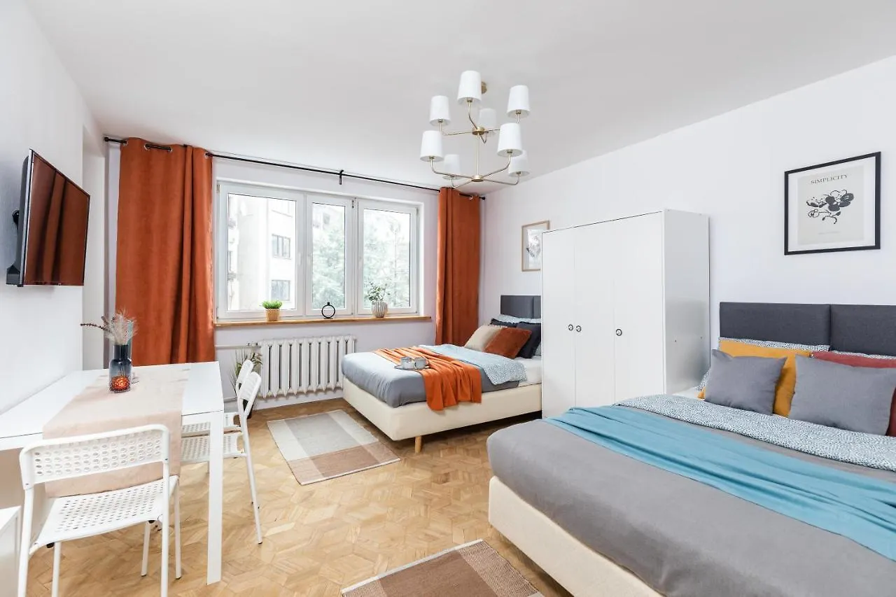 Room Bohaterow Wrzesnia Варшава 0*,  Польша
