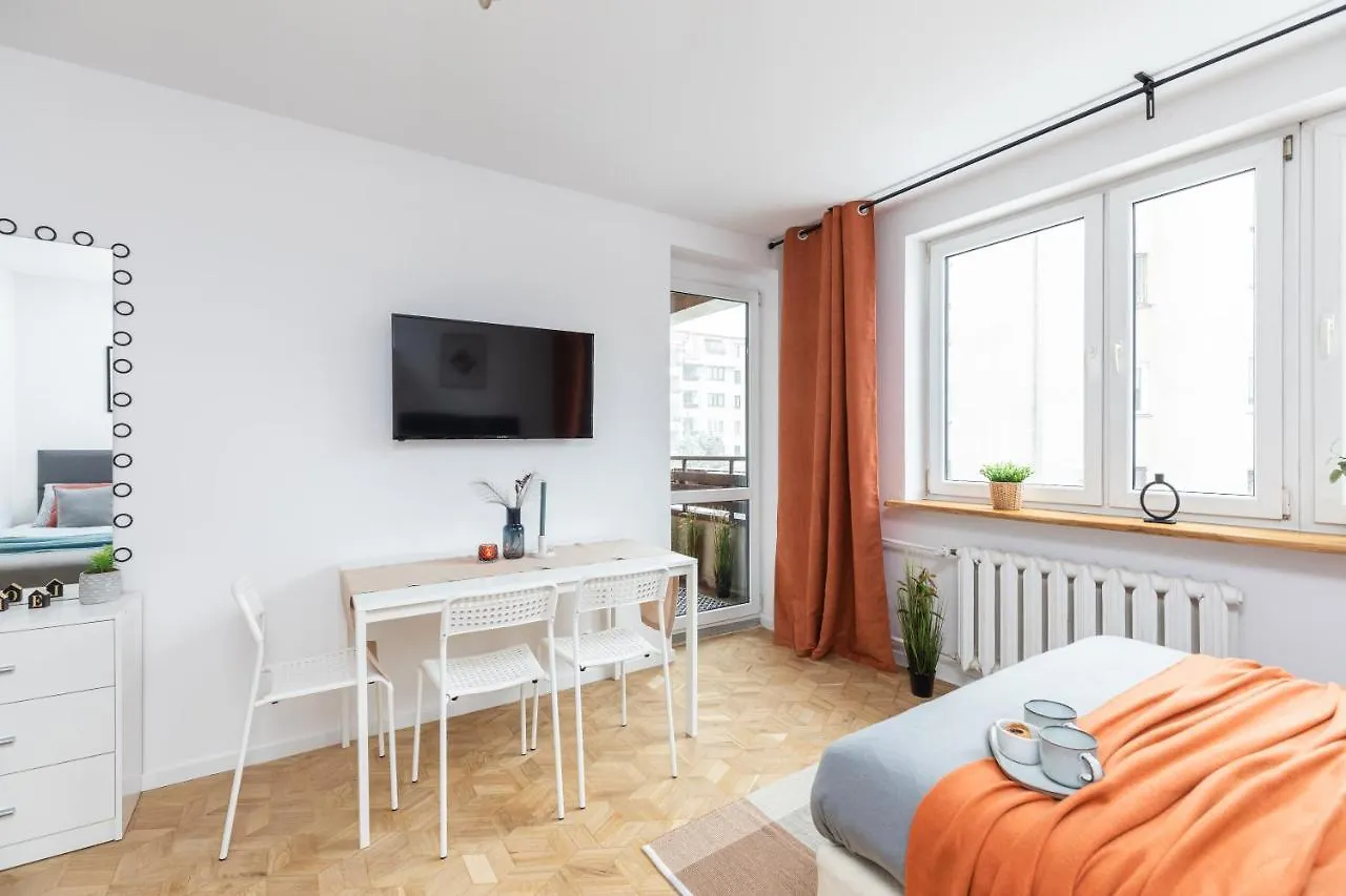 Room Bohaterow Wrzesnia Варшава