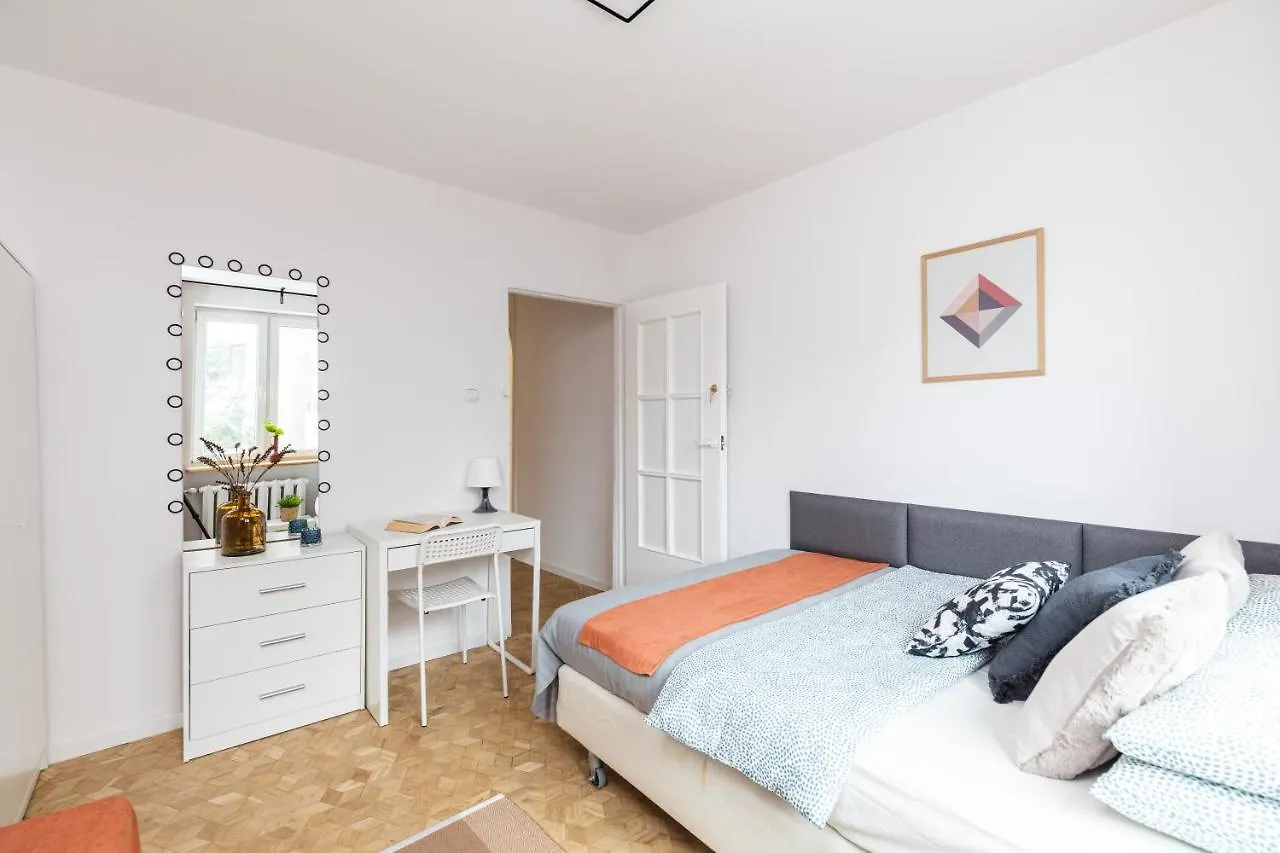 Апартаменты Room Bohaterow Wrzesnia Варшава